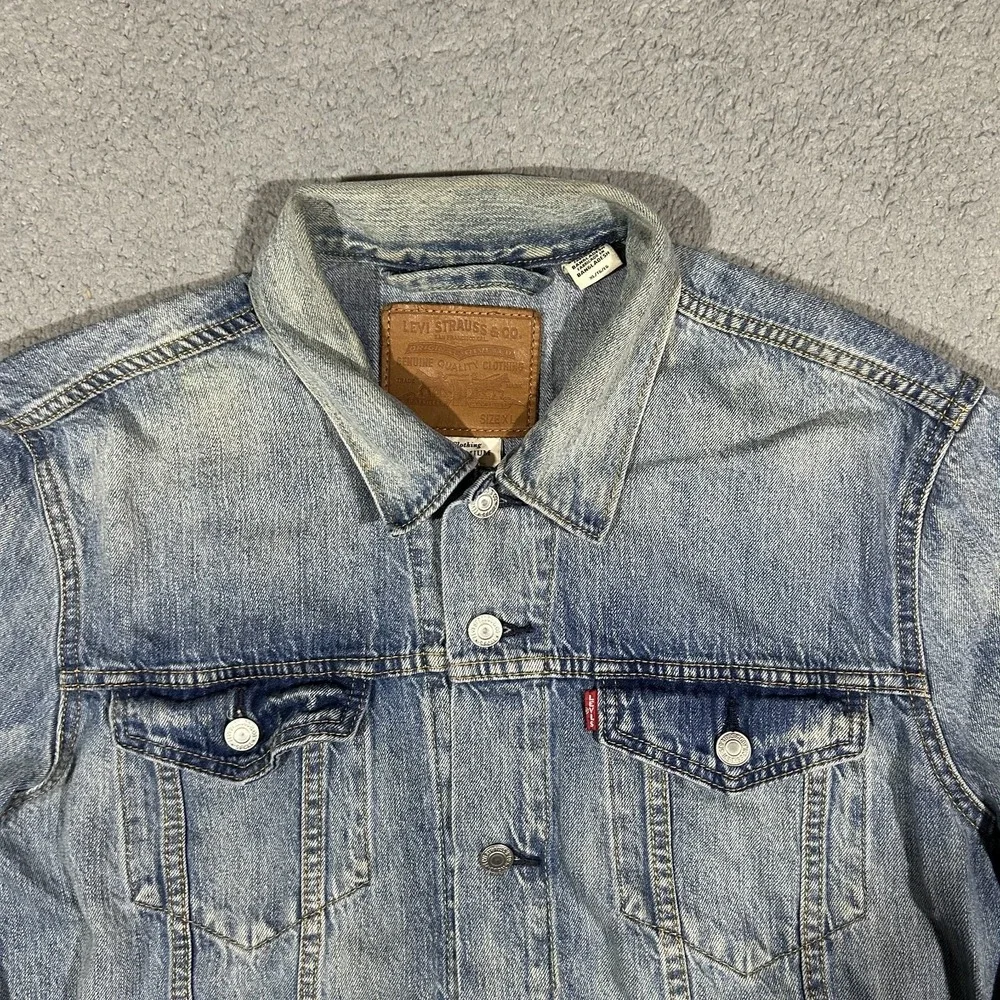 Levis Jacket Mens XL blue denim biker trucker relaxed fit #3509